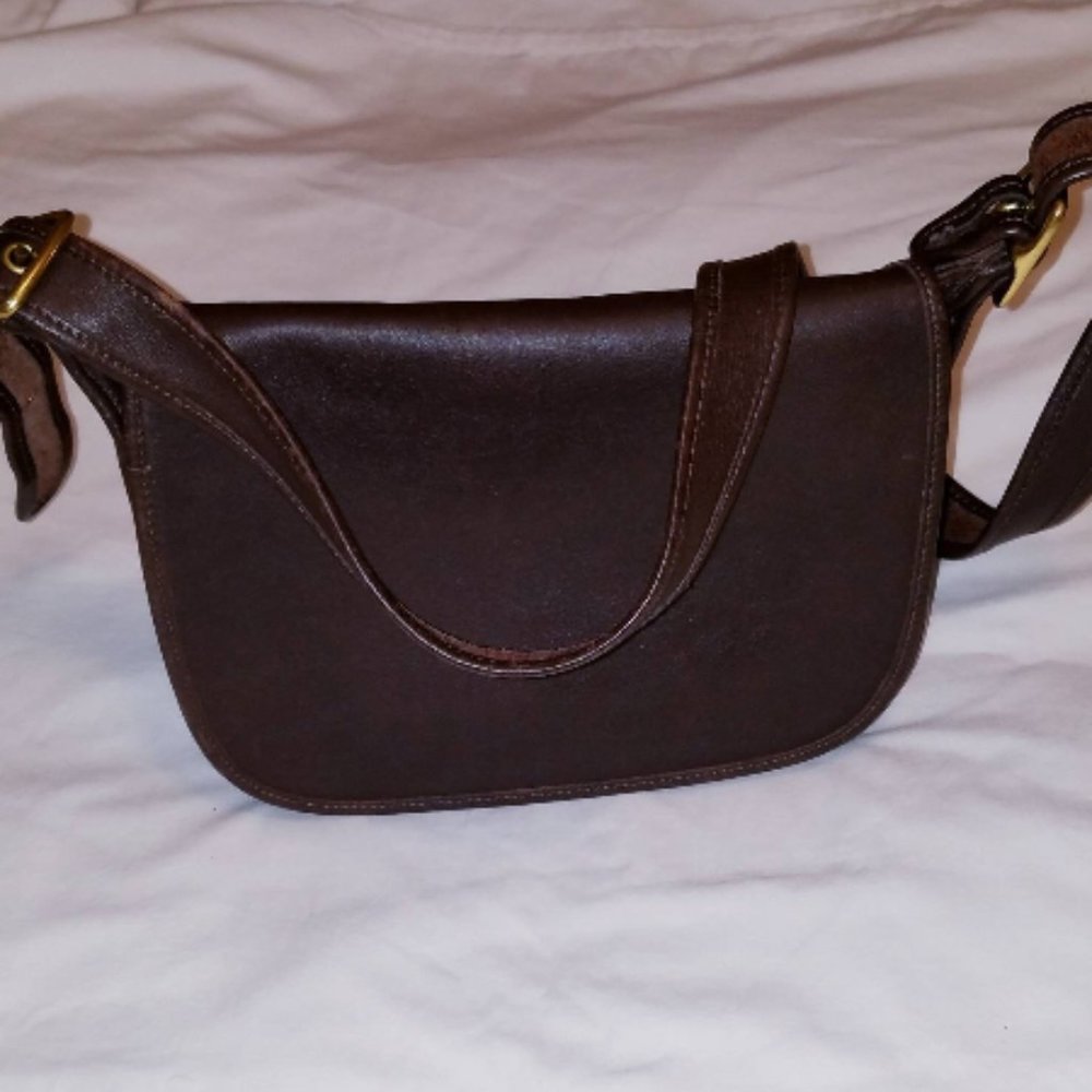 Vintage Deep Brown Leather Saddle Bag Style Purse. - Picture 8 of 8